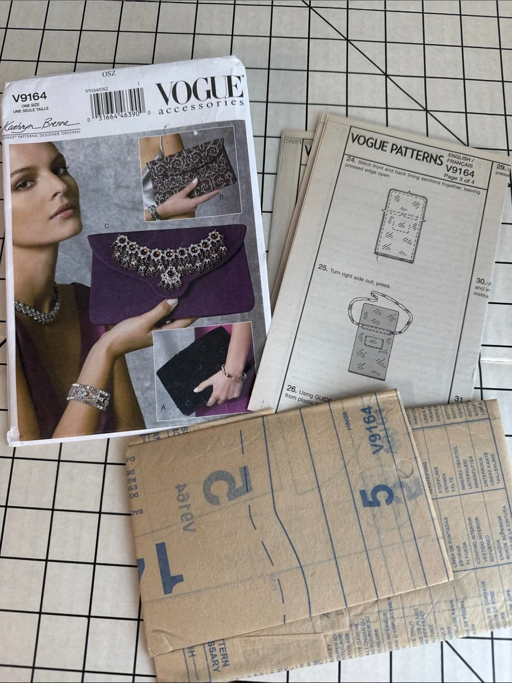 Vogue V9164 Kathryn Brenne Clutch Purse Handbag Sewing Pattern UNCUT